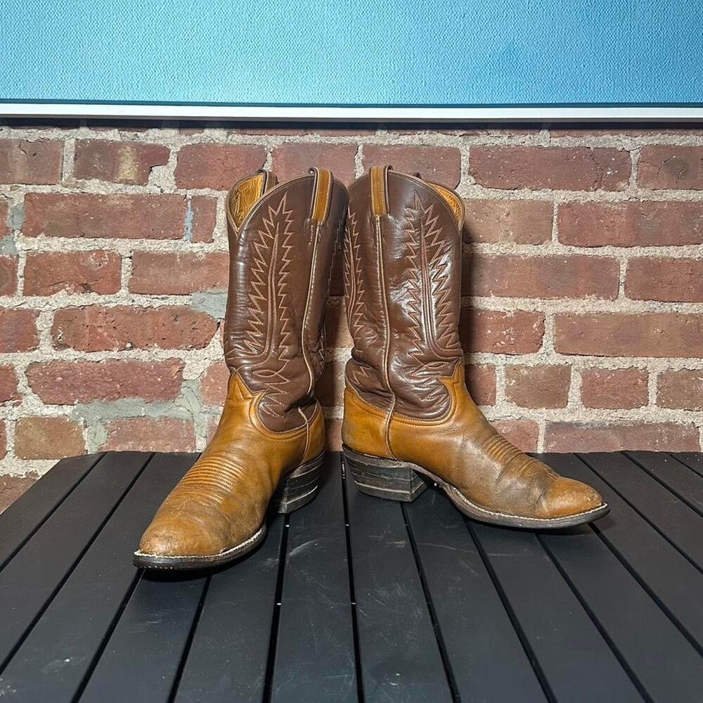 Vintage tony lama cowboy boots